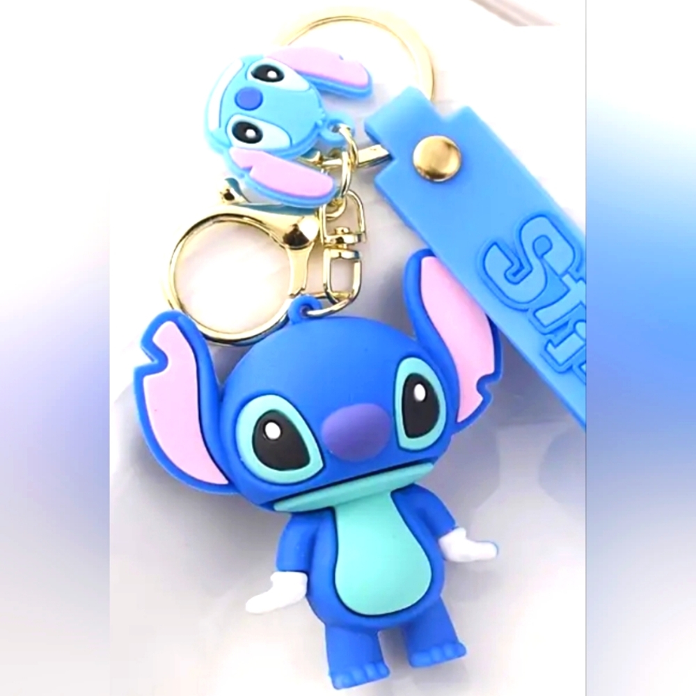 Stitch Keychain - Picture 3 of 3